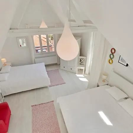 Charlemagne 8-10 Persons Holiday home Blankenberge